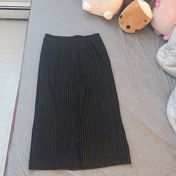 Kimchi Blue Dresses & Skirts - SOLD Kimchi Blue pleated metallic shimmer midi skirt